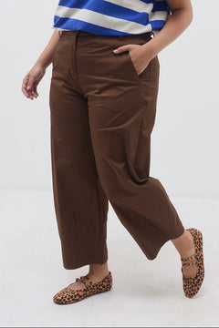 מכנסי יובל חום