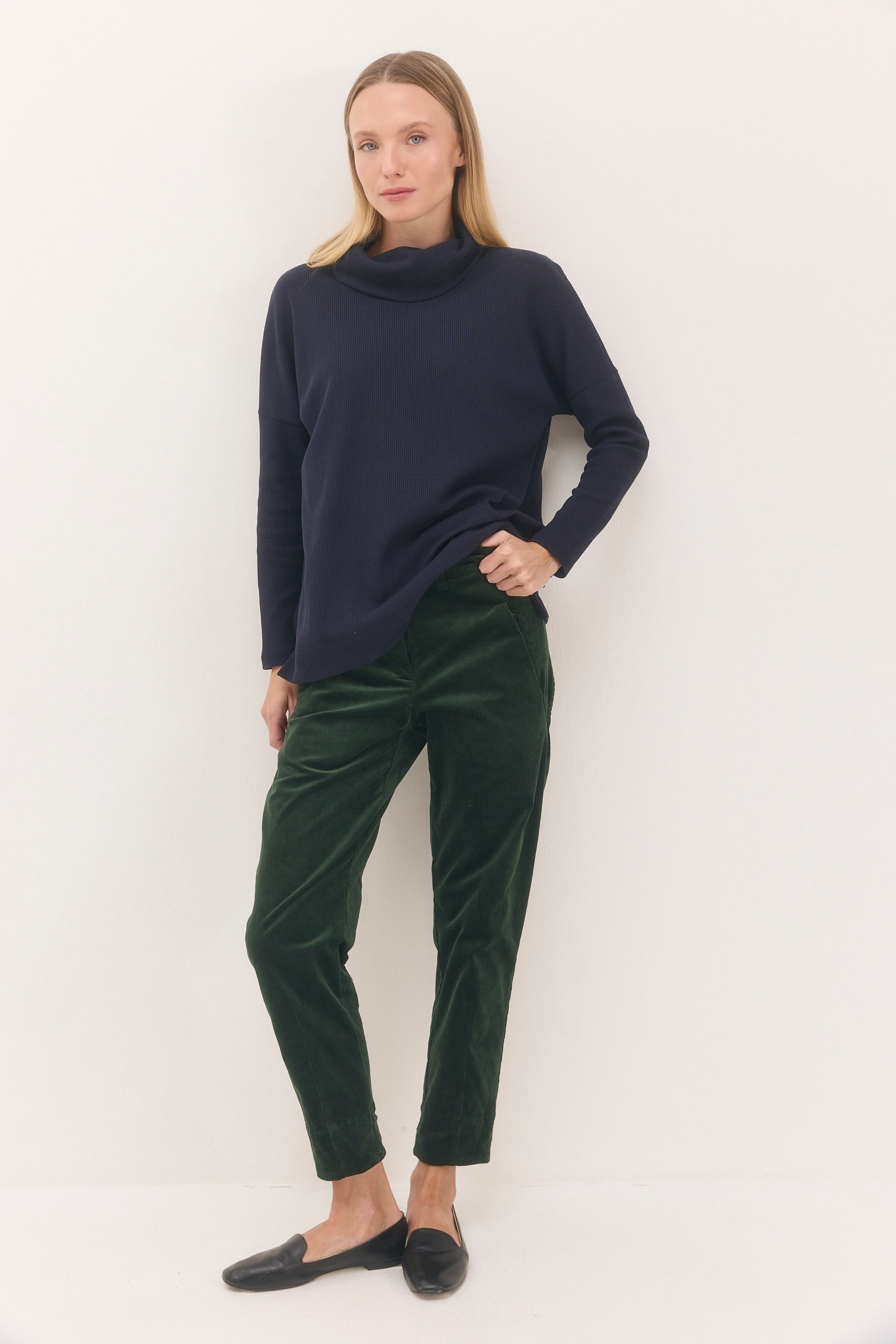 חולצת לונה כחול נייבי