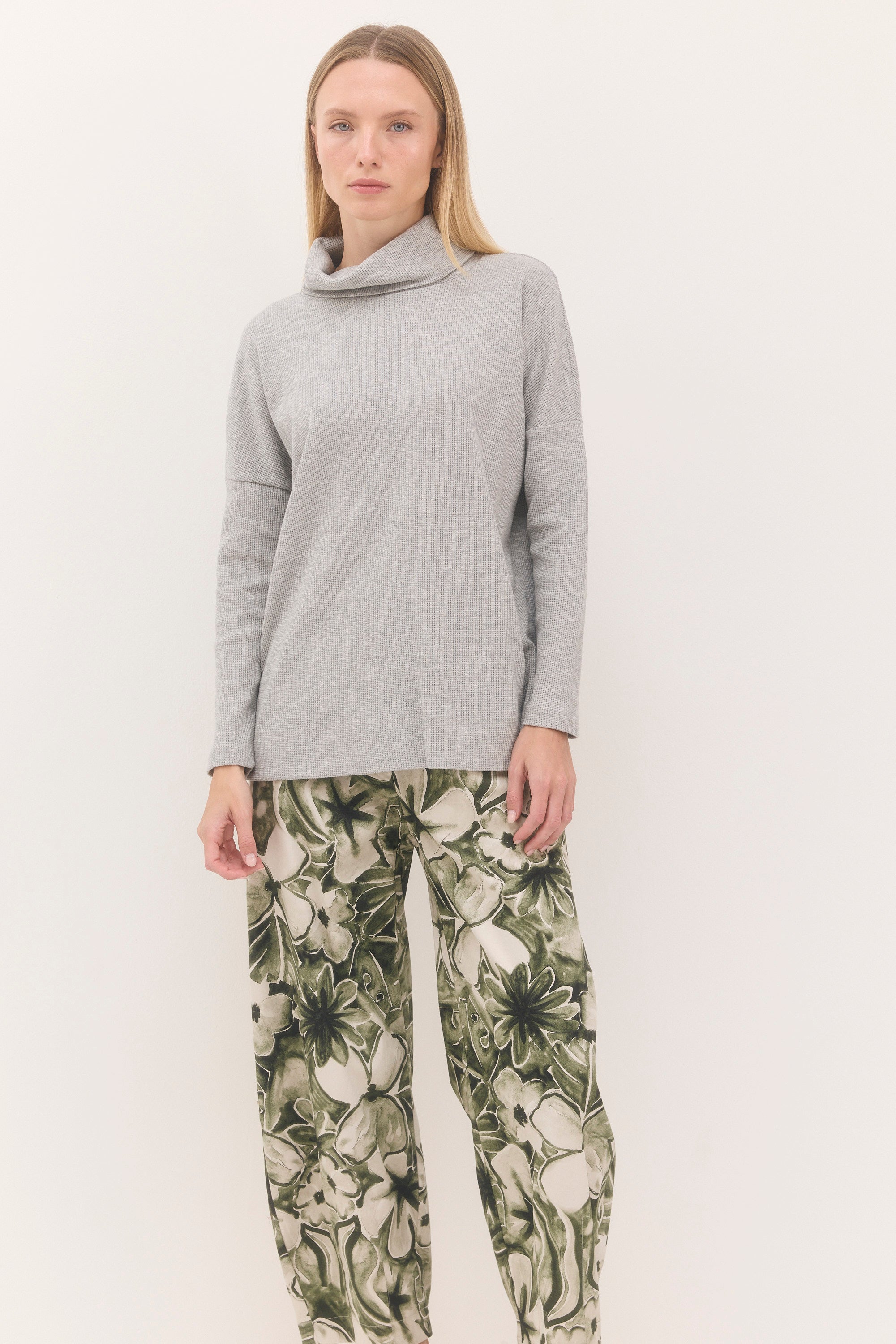 חולצת לונה אפור בהיר