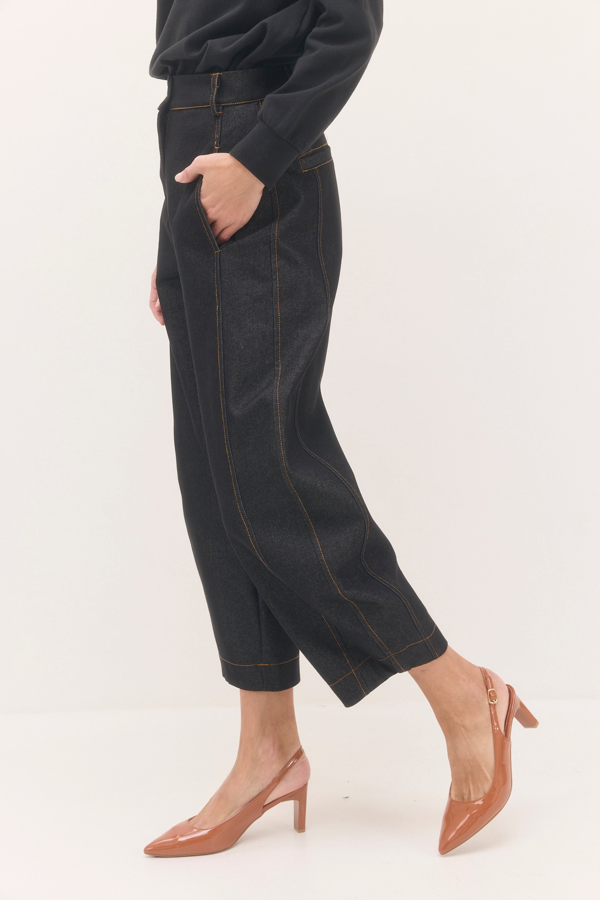 מכנסי אליזבת' ג'ינס כהה