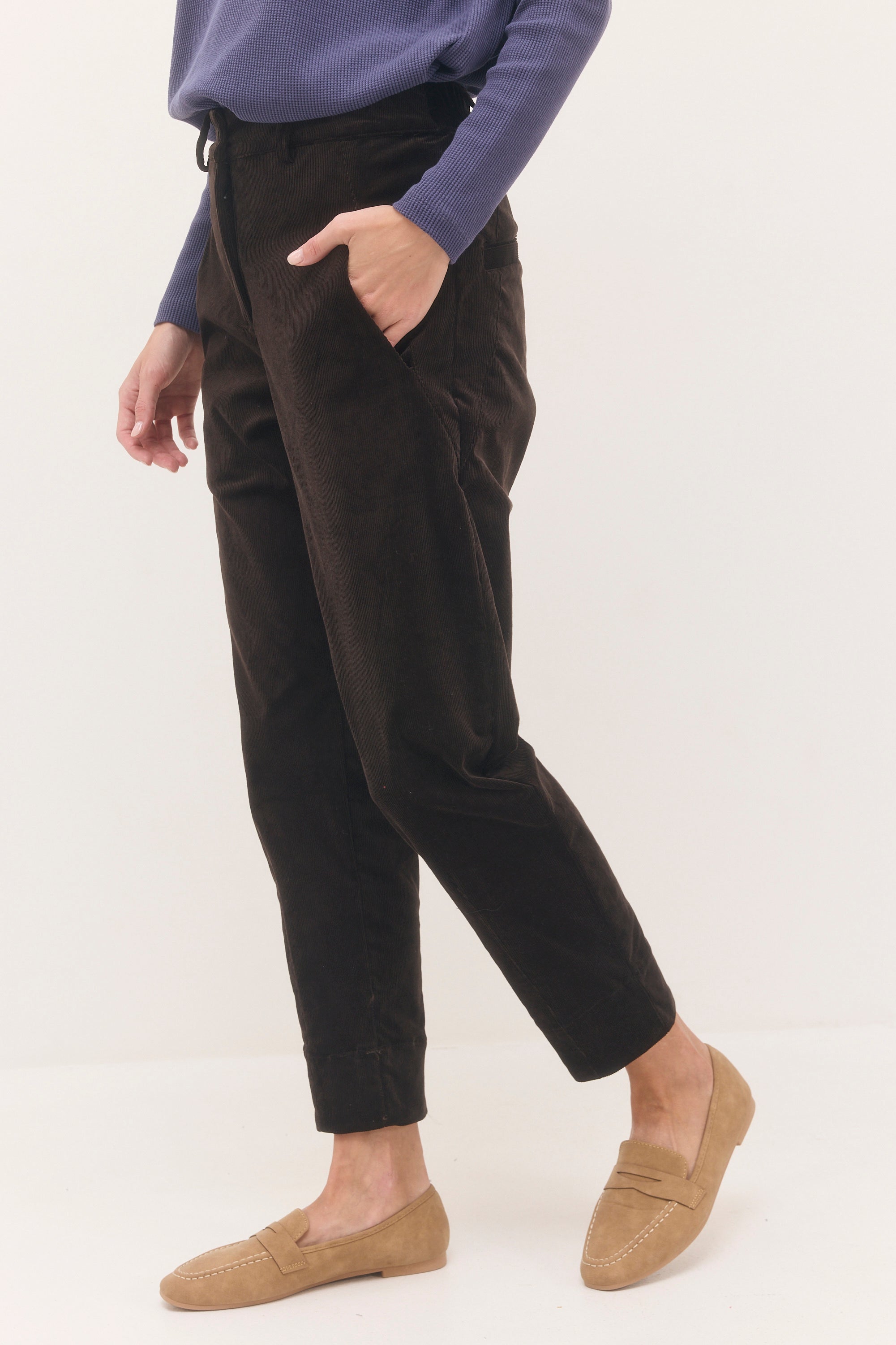 מכנסי נעמה שחור חום