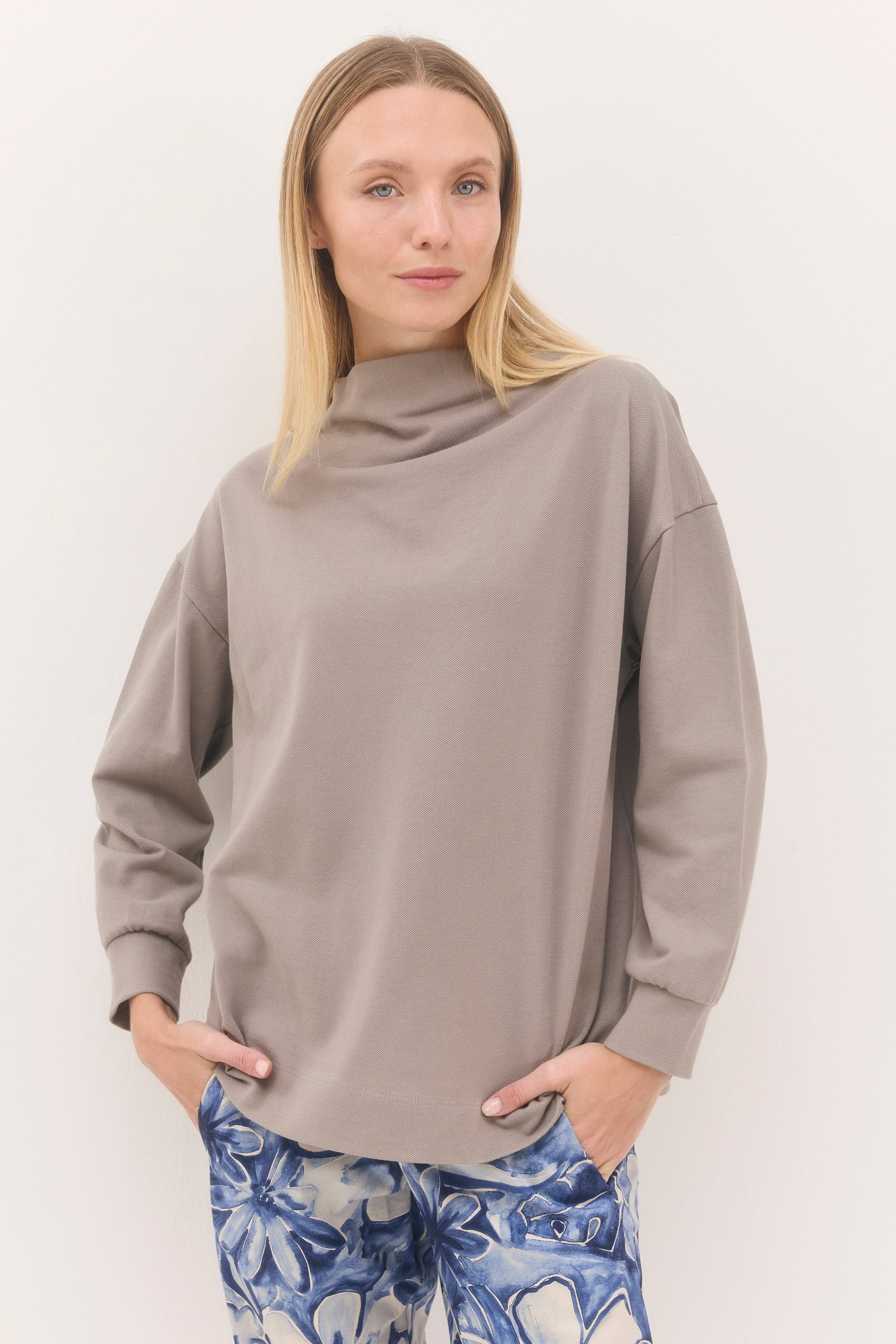 חולצת בקי אדום