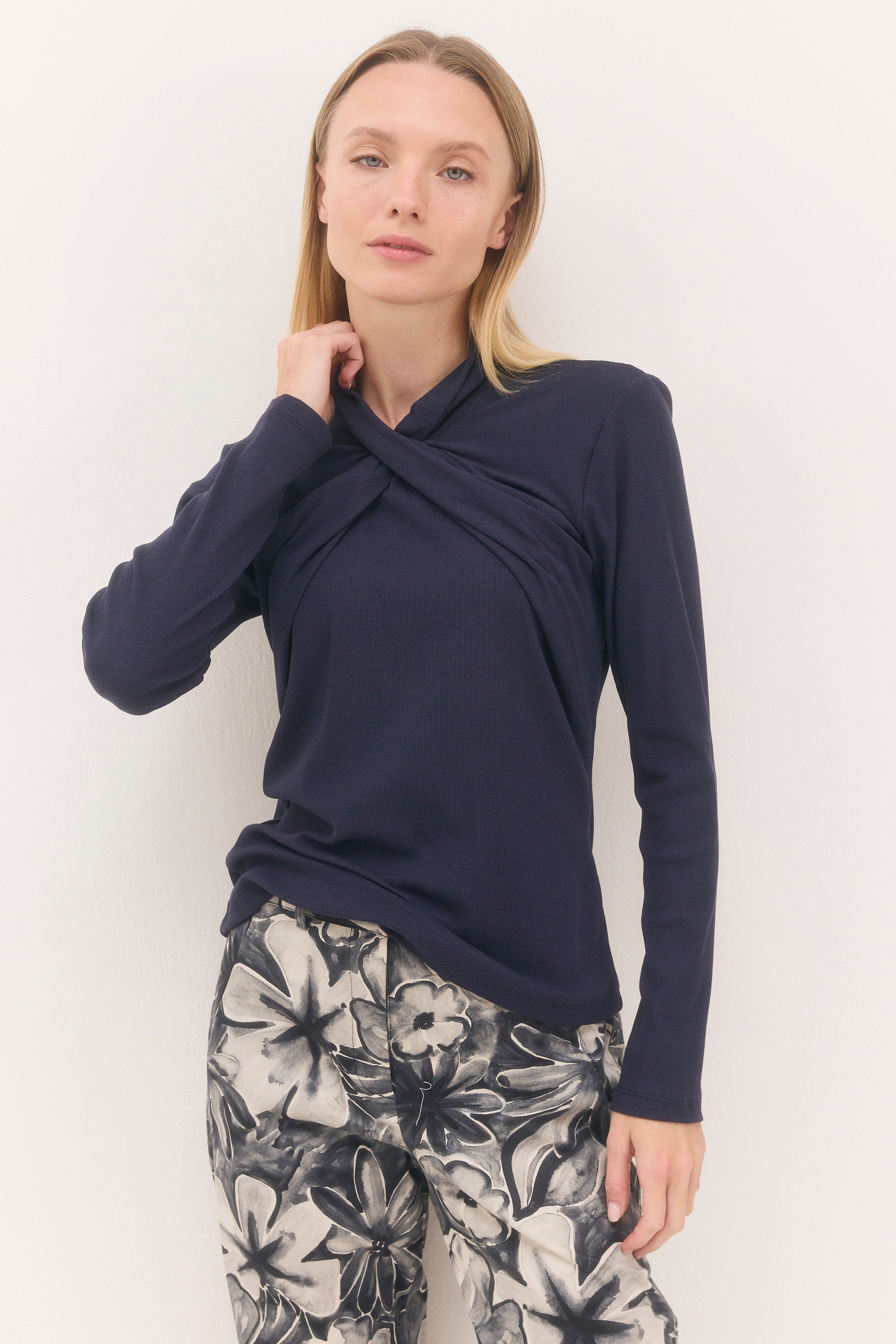 חולצת גילי כחול