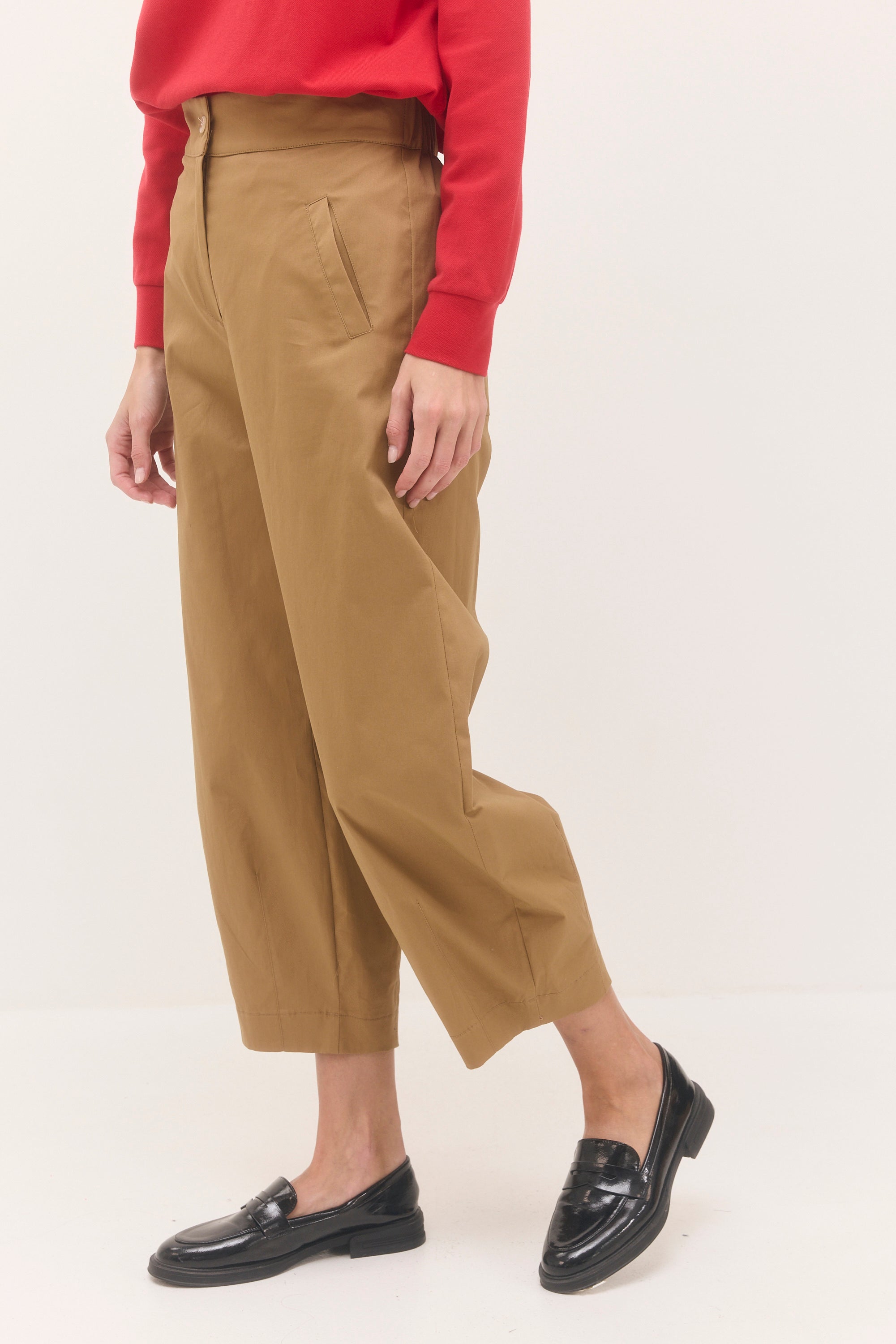 מכנסי יובל חום