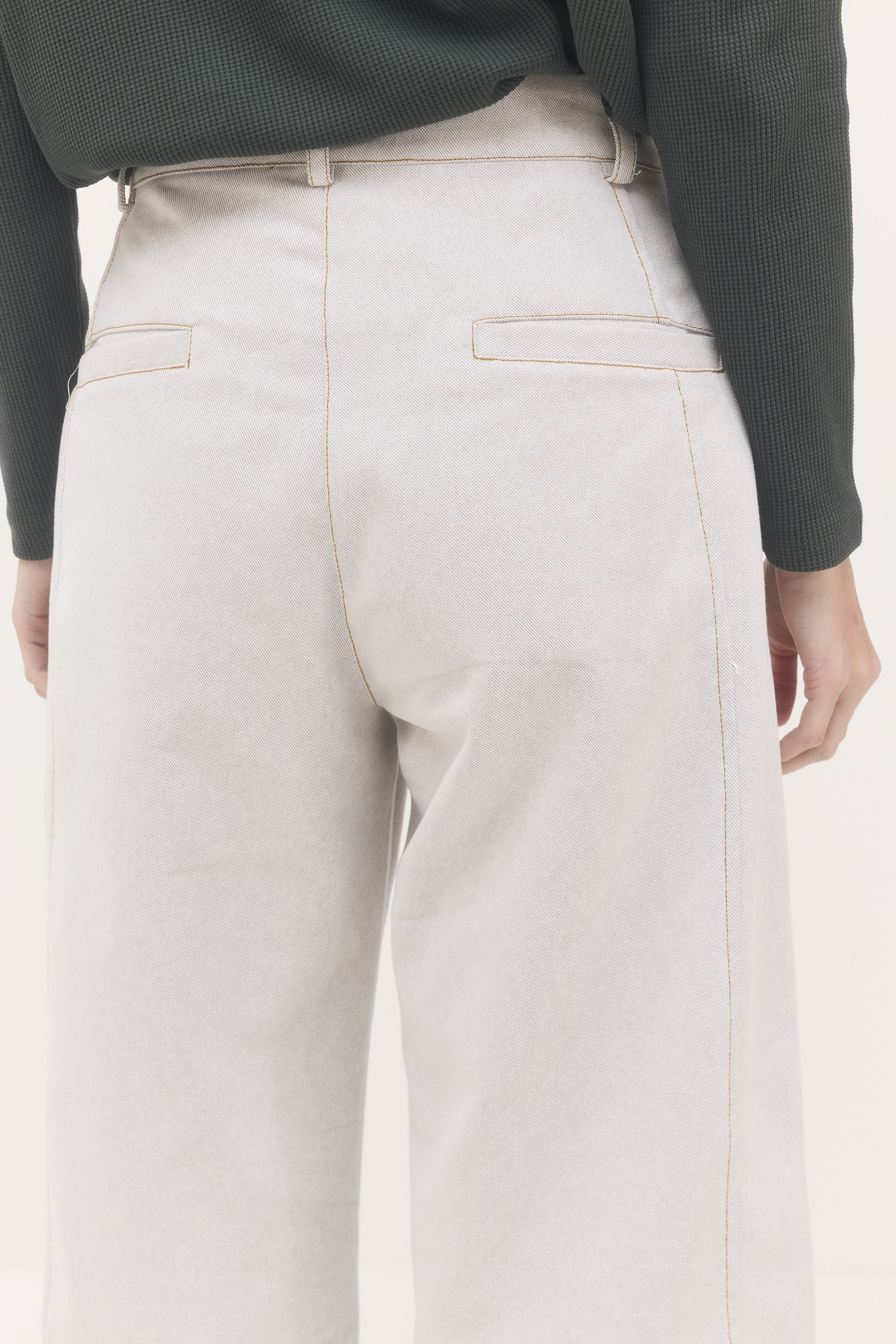 מכנסי אליזבת' ג'ינס בהיר