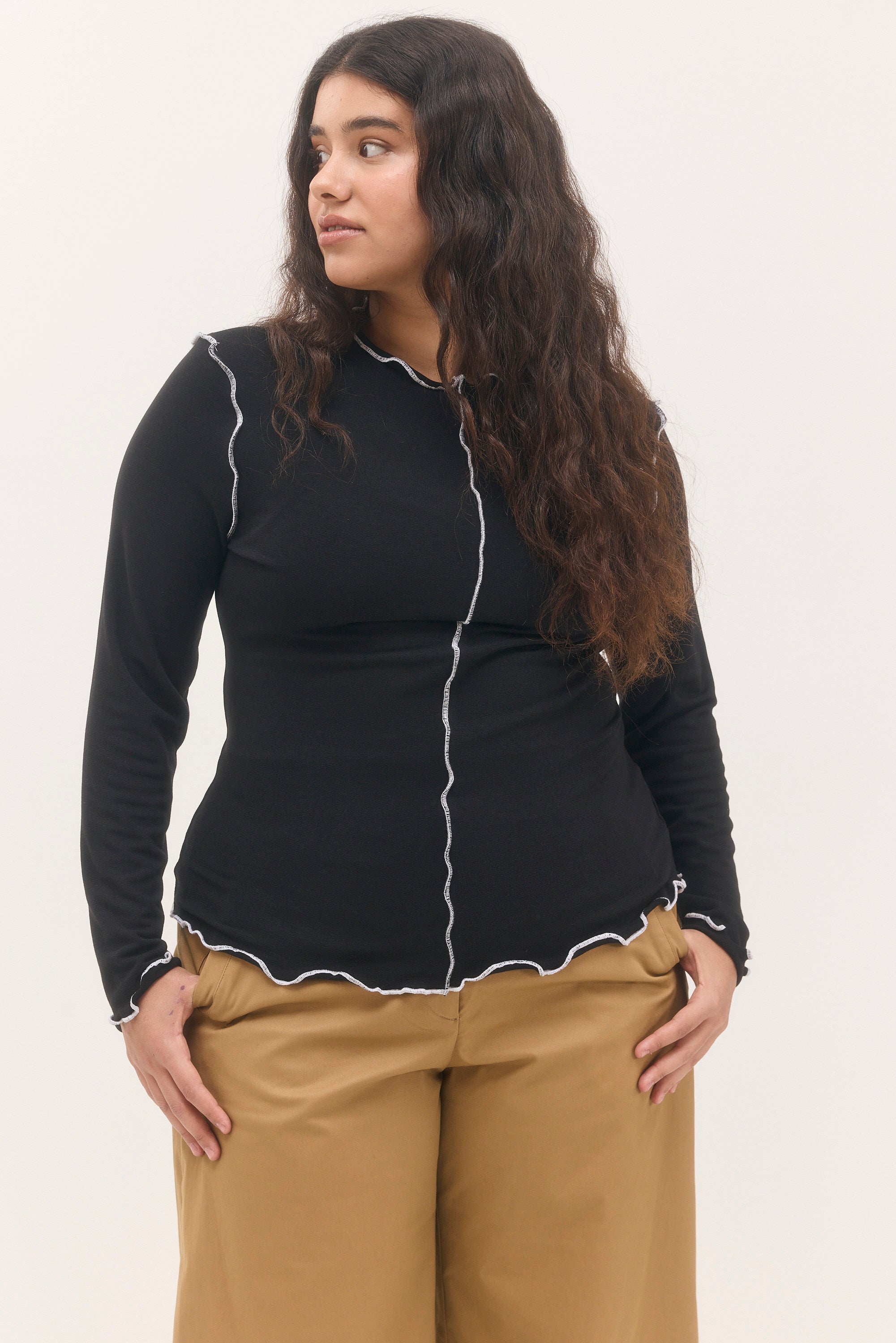 חולצת שוהם שחור