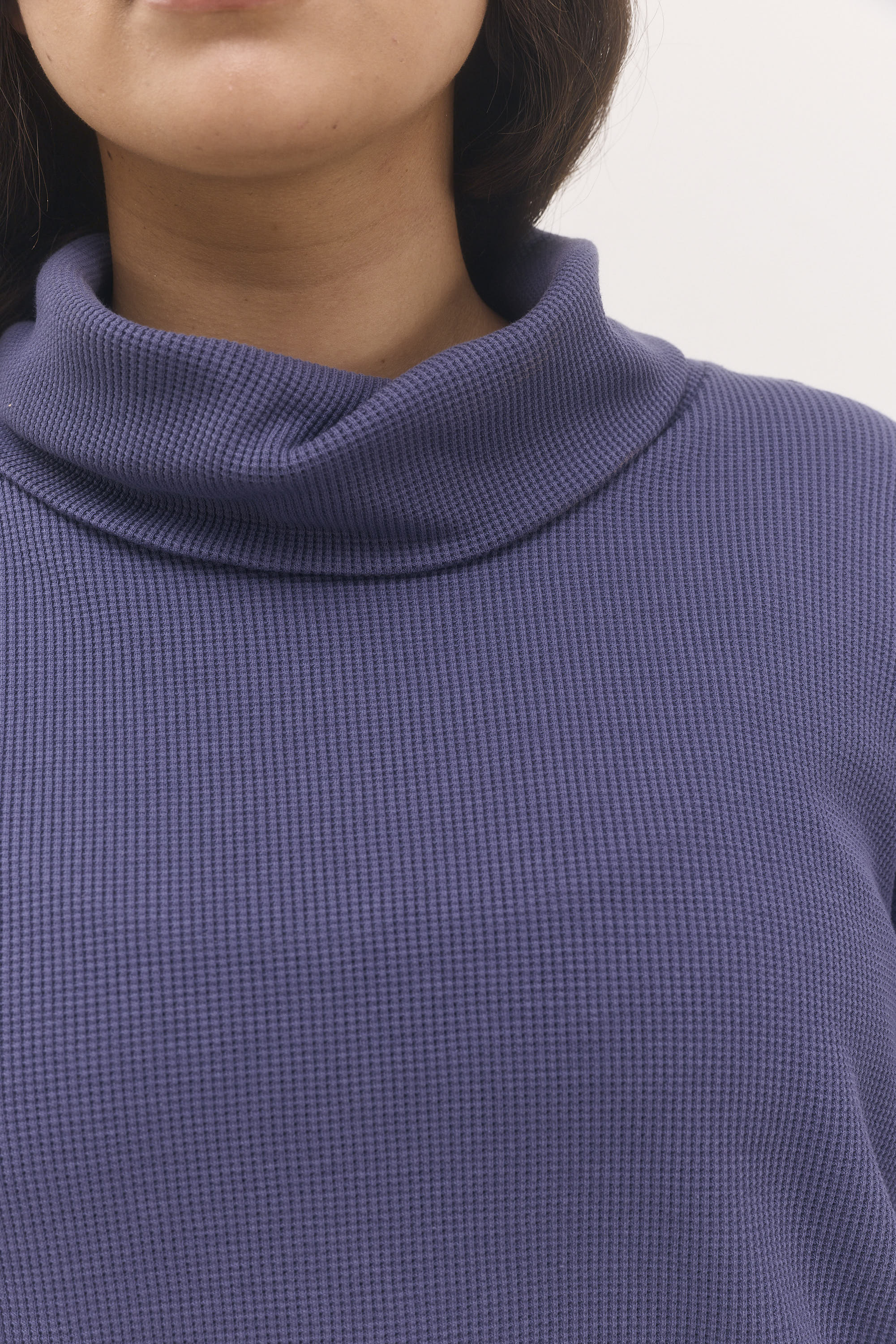 חולצת לונה כחול מעושן