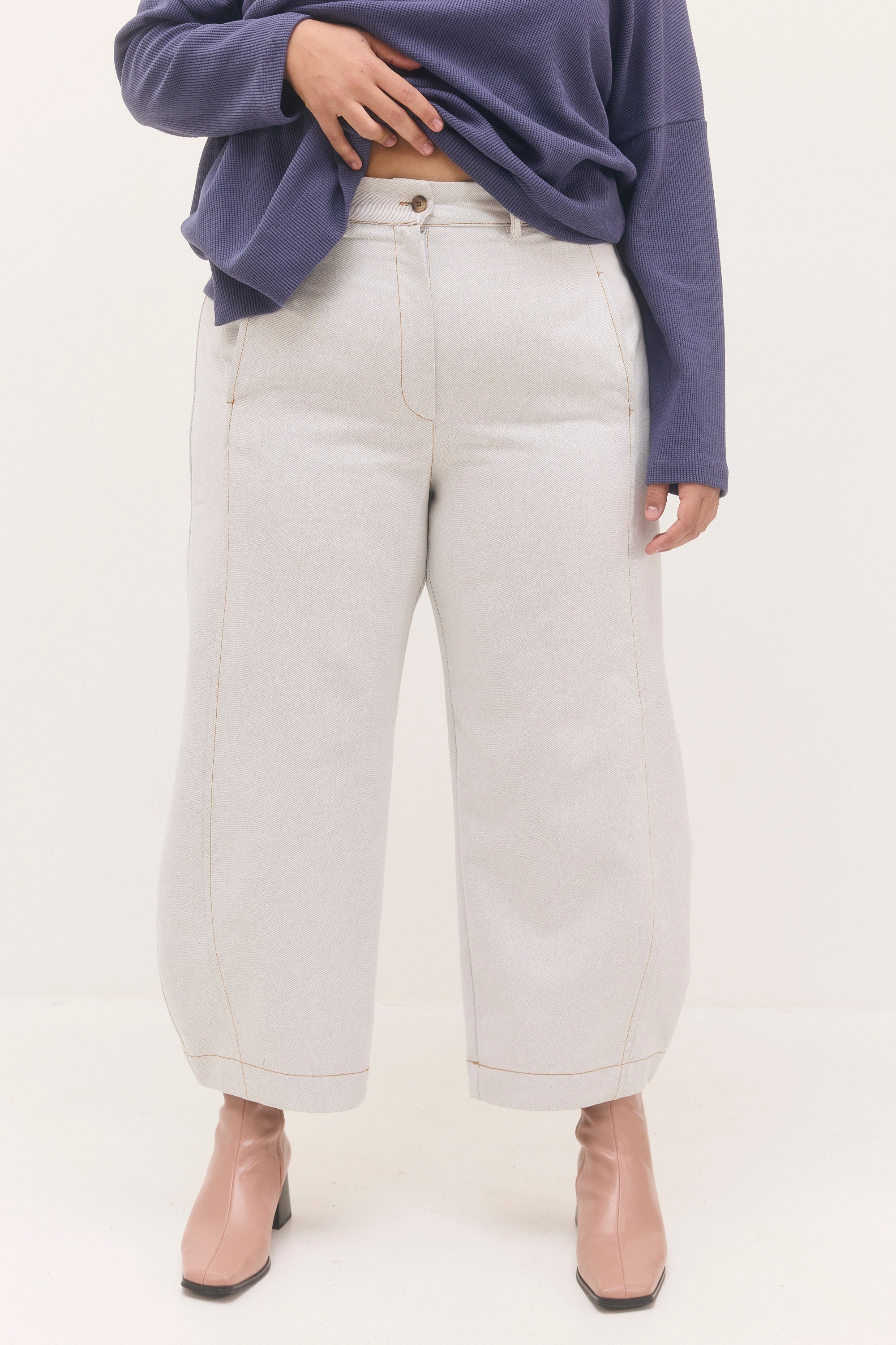 מכנסי אליזבת' ג'ינס בהיר