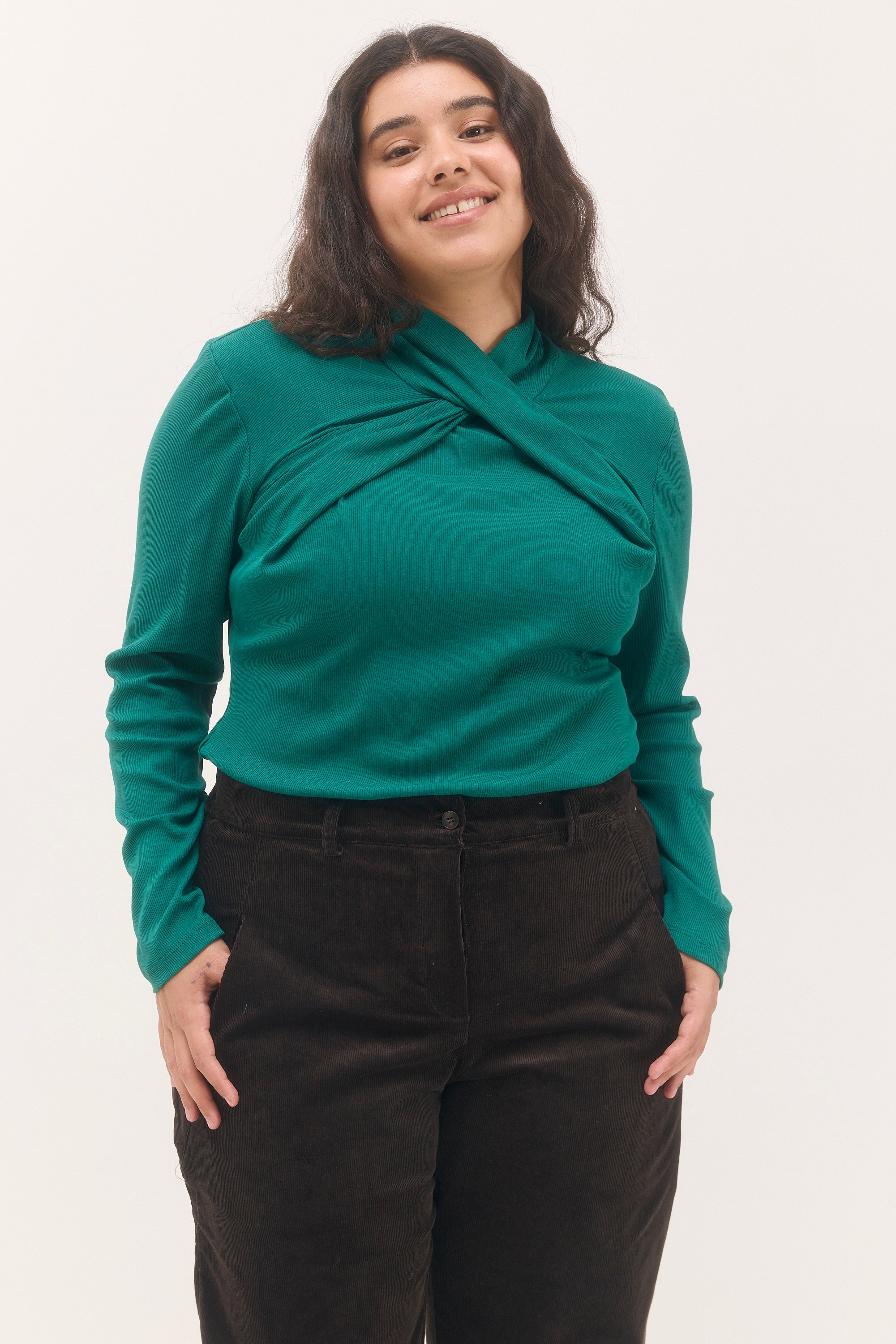 מכנסי נעמה שחור חום