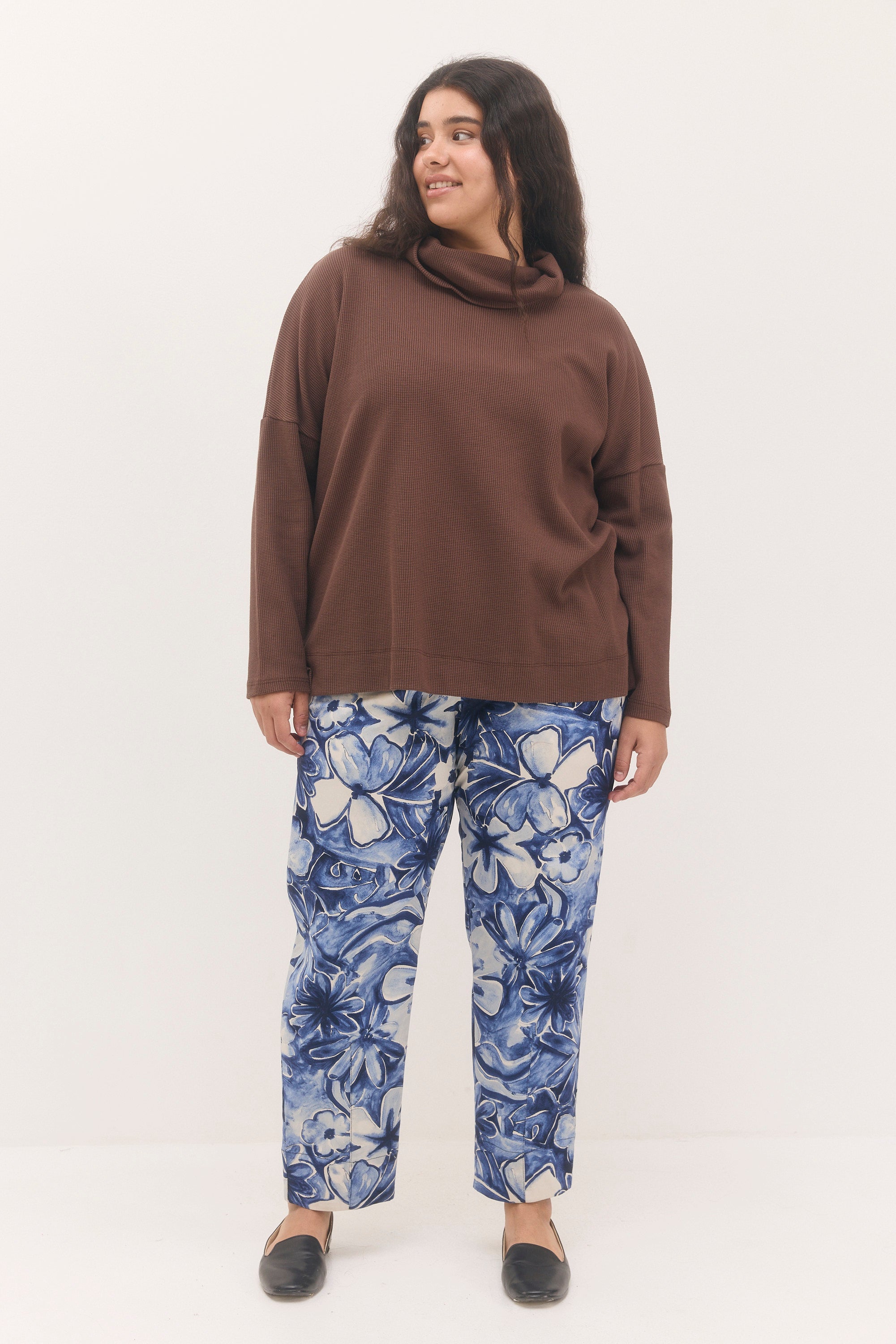 מכנסי נעמה הדפס כחול