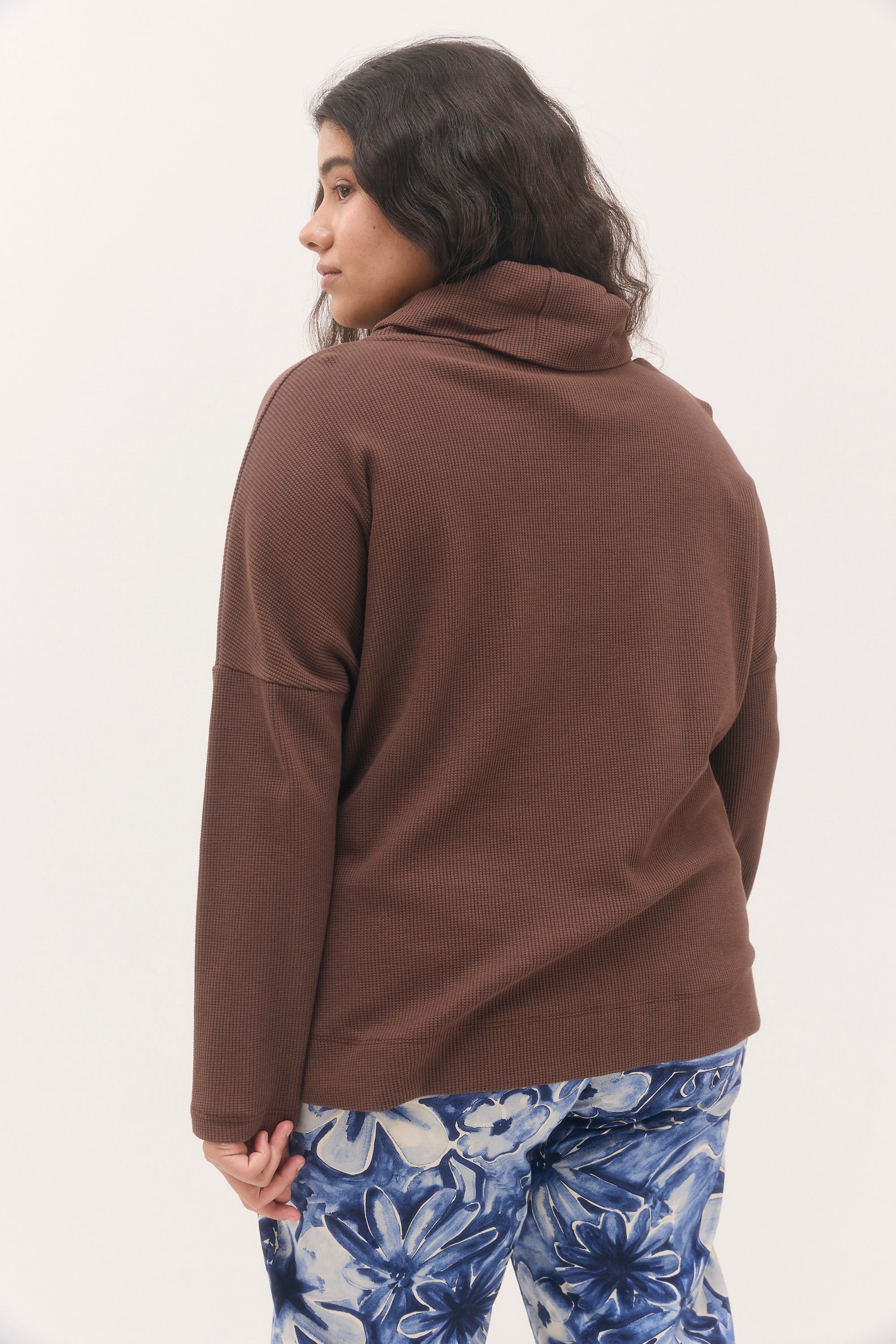 חולצת לונה חום