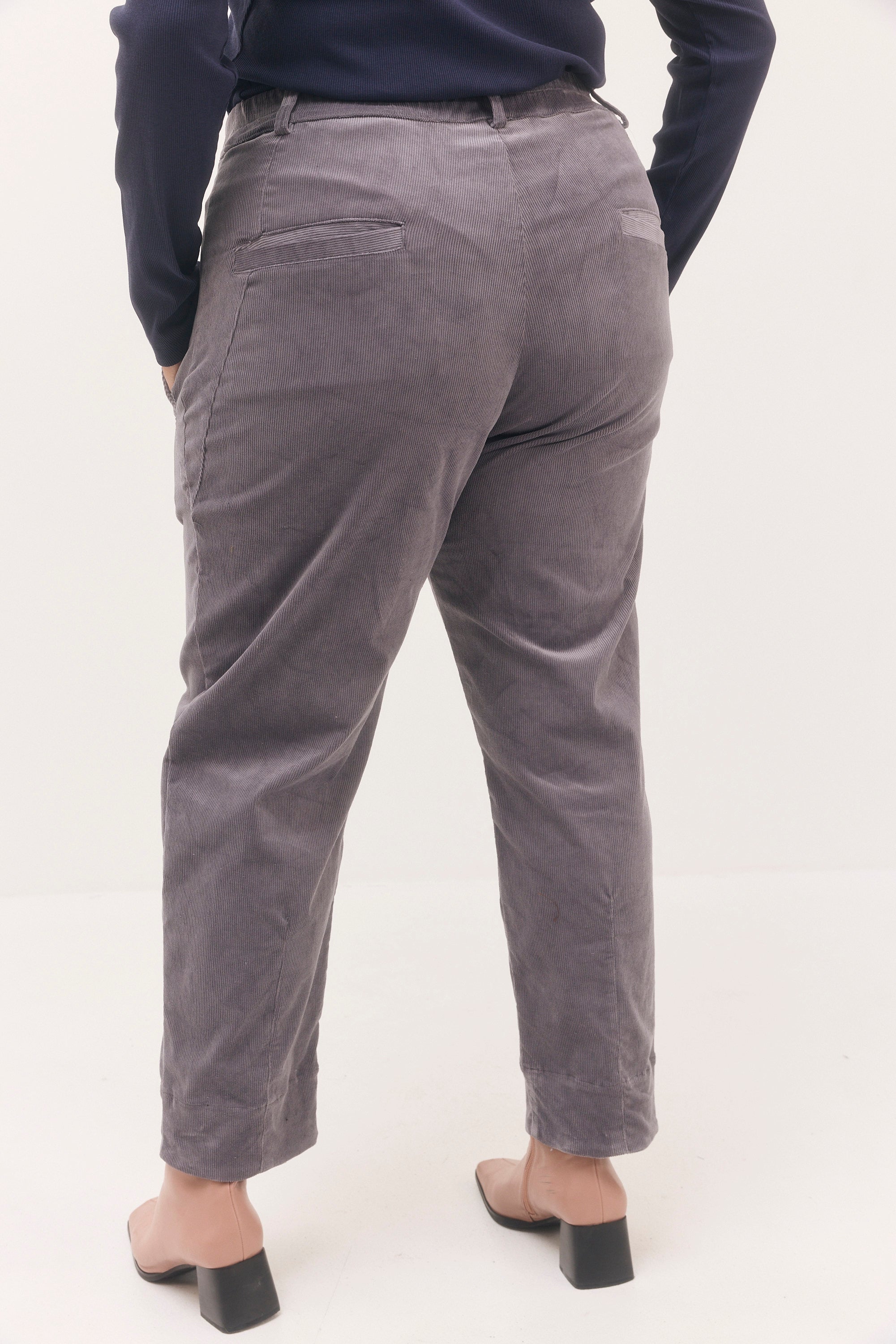 מכנסי נעמה אפור